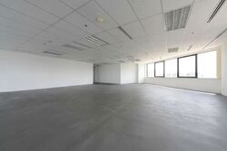 Parkway Parade (D15), Office #637529491